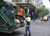 Urvaseo realiza a diario la recolección de desechos en distintos sectores de Guayaquil.