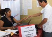 El CNE debe trabajar de manera coordinada con el Registro Civil, el INEC y los gobiernos locales para educar a los votantes sobre la importancia de actualizar el domicilio electoral.