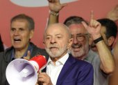 El presidente de Brasil y candidato a la reelección, Luiz Inácio Lula da Silva, luego de conocer los resultados oficiales de la primera vuelta.