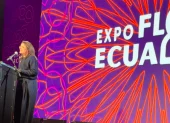 La vicepresidenta María José Pinto, durante su discurso en la inauguración de Expoflor Ecuador 2026, donde habló de la relación entre el Gobierno y el sector florícola.