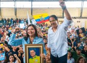 Rafel Correa recordó a su militancia que Sofía Espín y José Cevallos están en la lista 17 del Partido Socialista Ecuatoriano.