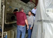 Septiembre de 2024. Celso Sánchez junto con John Manning, CEO de Progen, en una de las inspecciones a los equipos comprados por Celec.