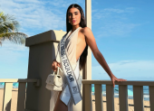 Dalia Bucaram, Miss Universo Ecuador 2026, participa en una actividad previa al certamen en Puerto Rico.