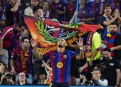 El delantero del FC Barcelona Gabriel Jesús (c) celebra tras marcar el 2-0 al Getafe CF.