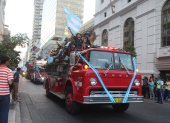 LOS BOMBEROS RINDIERON HOMENAJE A GUAYAQUIL POR LOS 481 AÑOS DE FUNDACIÓN.
31072016 - Desfile motorizado del Cuerpo de Bomberos / Guayaquil - Ecuador / Alex Lima / EXPRESO.