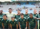 Orense SC recibe a Deportivo Cuenca en el estadio Nueve de Mayo.