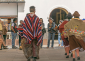El 12 de octubre, se recuerda el encuentro entre culturas y se reivindica la riqueza de los pueblos y nacionalidades que forman parte de la identidad del país.