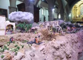 El pesebre tiene 280 metros cuadrados de construcción y 1.500 figuras; 500 de ellas en movimiento.
