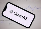Fotografía del logotipo de OpenAI.
