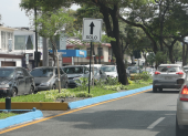 La congestión vehicular es uno de los problemas que aquejan en Urdesa.