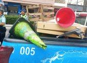 Operativo municipal de control del espacio público en el centro de Guayaquil.