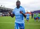 El delantero Néstor Caicedo llegó como refuerzo al Macará para el segundo semestre de 2026.