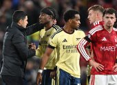 Noni Madueke marcó el gol de triunfo de Arsenal.