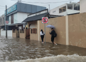 En sectores como Urdesa se registraron inundaciones este 19 de octubre de 2026.