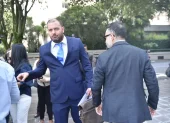 Juan Esteban Guarderas colocó en la Fiscalía una denuncia contra Pabel Muñoz.