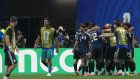 Jugadores de Argentina celebran en el partido de semifinales del Mundial tras vencer a Inglaerra 2-1.