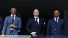 El presidente de la Asociación de Fútbol de Irak, Younis Mahmoud; el presidente de la FIFA, Gianni Infantino; y el presidente de la Federación Francesa de Fútbol, Philippe Diallo, asisten al Mundial de la FIFA 2026.