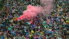 Aficionados se concentran en el Ángel de la Independencia durante el Mundial 2026, donde el Gobierno de Ciudad de México reportó cinco fallecidos y más de 3.500 atenciones médicas.