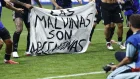 La Selección de Argentina expuso un cartel con la frase "Las Malvinas son argentinas", tras derrotar a Inglaterra en el Mundial de la FIFA 2026.