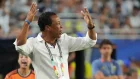 El seleccionador de Cabo Verde, Bubista, reaccionando en un partido de los dieciseisavos de final del Mundial de la FIFA 2026 entre Argentina y Cabo Verde.
