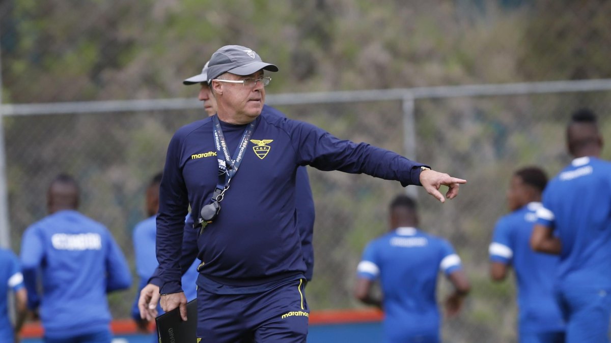 Jorge Célico observó por última vez a los preseleccionados en la gira que hizo Ecuador la semana anterior en Perú. 