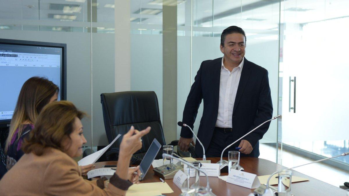 Reunión. El asambleísta Fernando Burbano preside la Comisión de Paro y prevé aprobar el informe el martes.