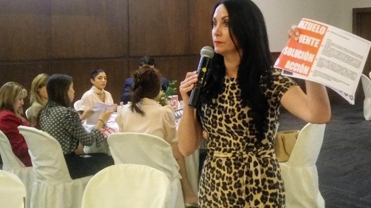 Karen Montalva, en la conferencia dada en Guayaquil.