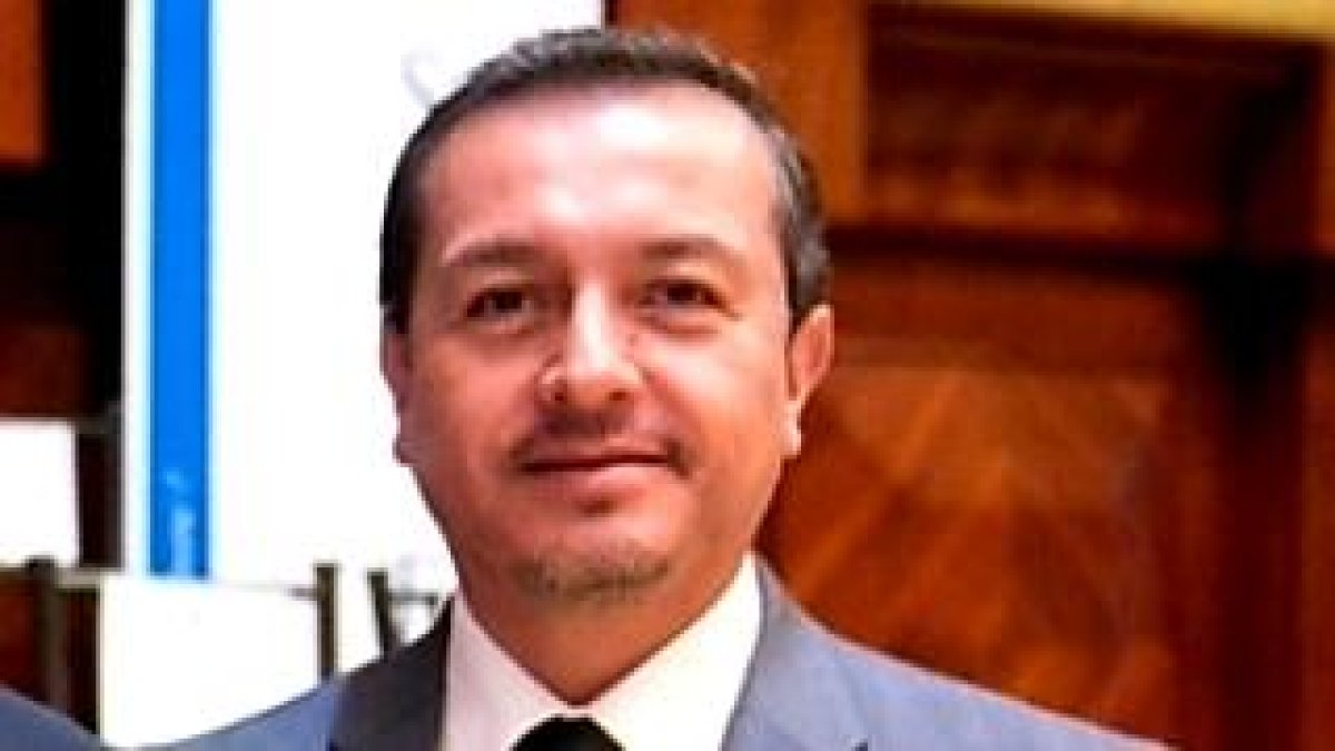 Exsecretario y exprosecretario del extinto Congreso Nacional