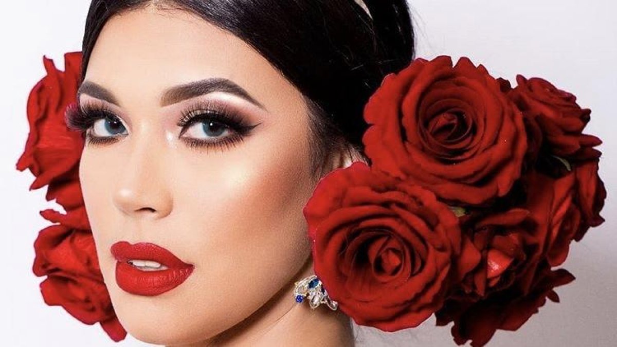 Tiene 26 años y es modelo y comunicadora social