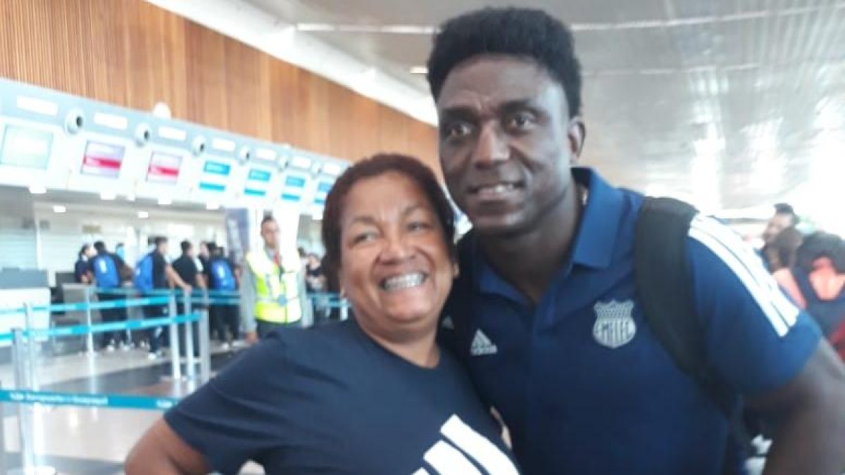 Roberto 'Tuka' Ordóñez fue uno de los más solicitados por los hinchas.