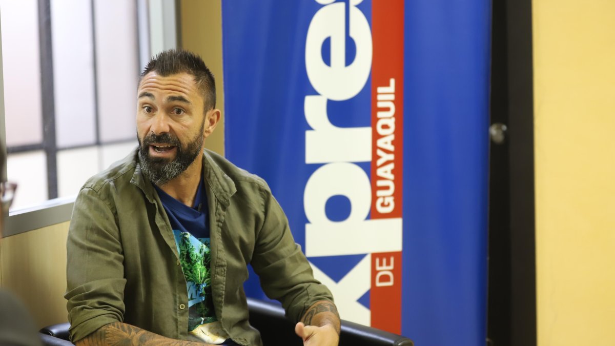 El nuevo portero de Liga de Portoviejo conoció las instalaciones de EXPRESO.