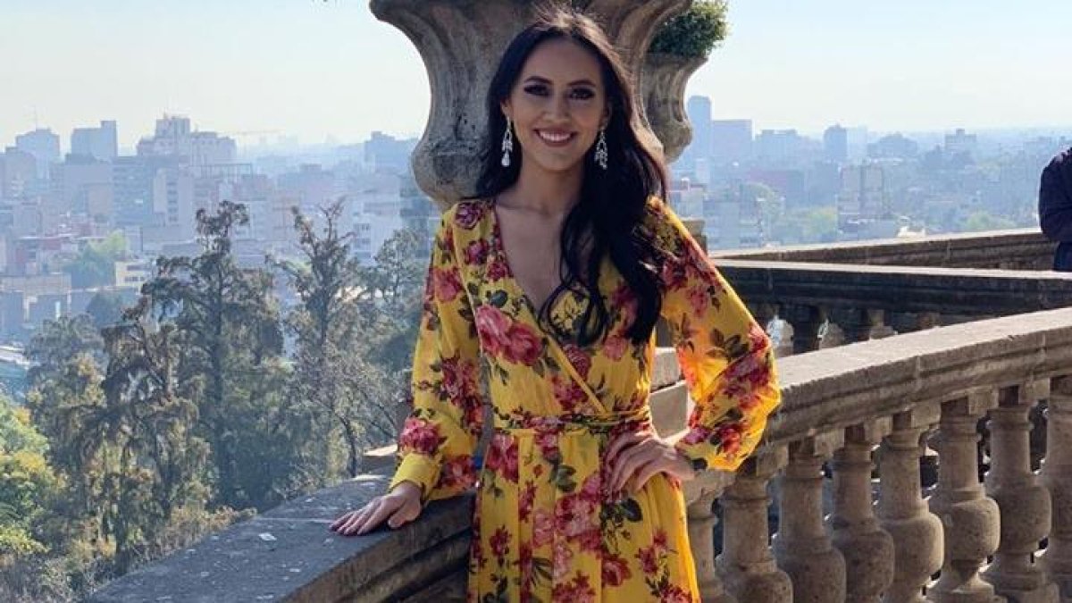 Velarde tiene 23 años y es arquitecta de profesión.