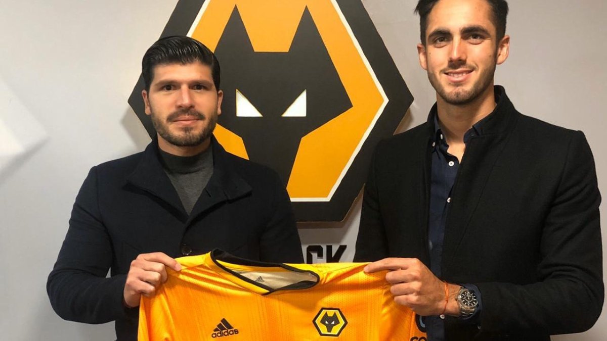 Leonardo Campana vestirá la divisa del Wolverhampton por tres temporada y media.