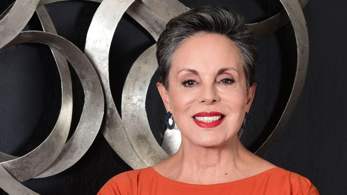 La expresentadora de noticias a sus 67 años es rebelde, elocuente y bella.


15  de enero de 2020

KARINA DEFAS 

Agencia (ag-expreso ag-extra ag-quito)