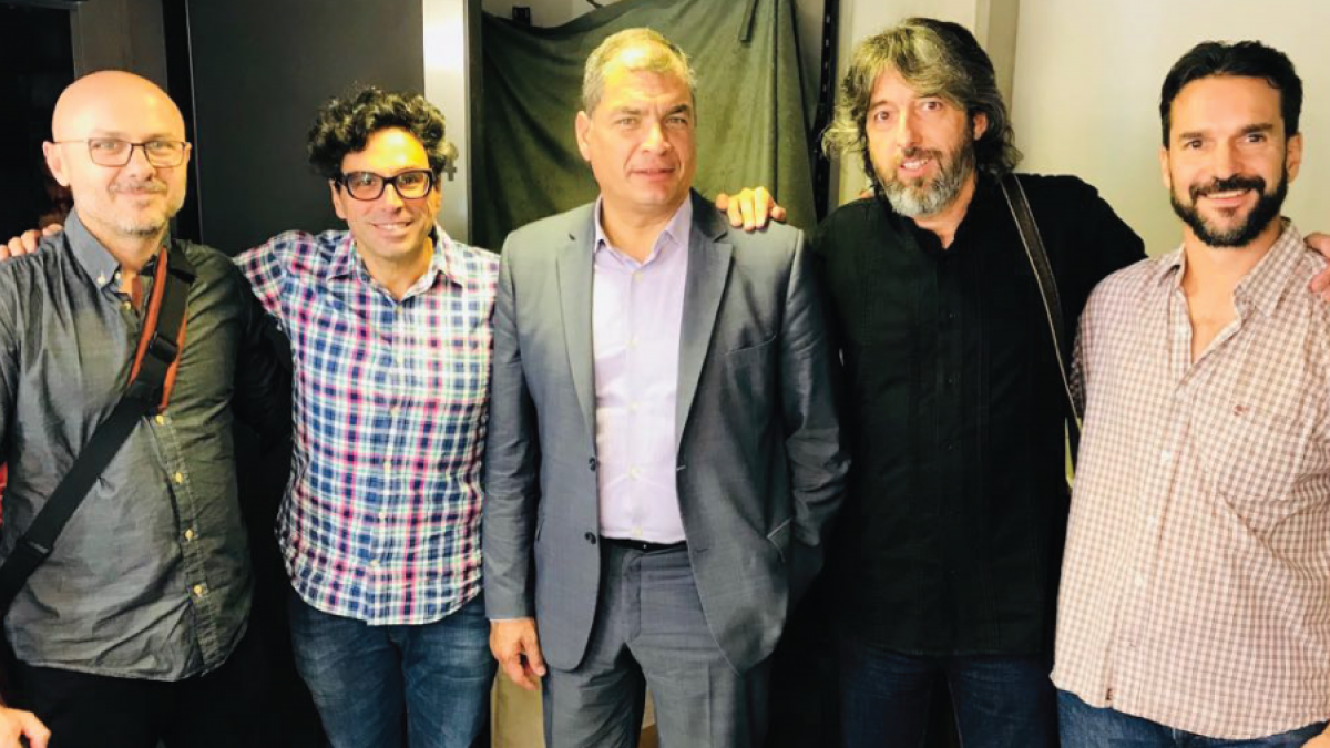 Fundadores del Celag junto al expresidente Rafael Correa.