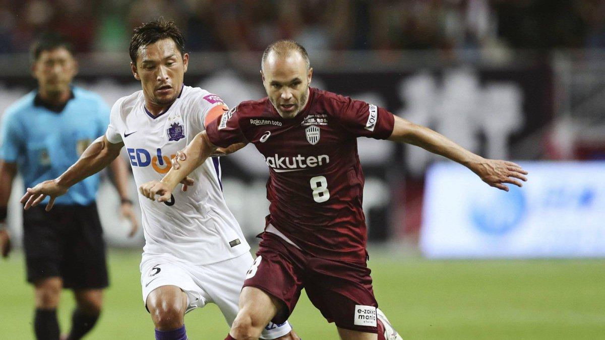 Los partidos del campeonatos japonés han sido pospuestos por la amenaza del virus.