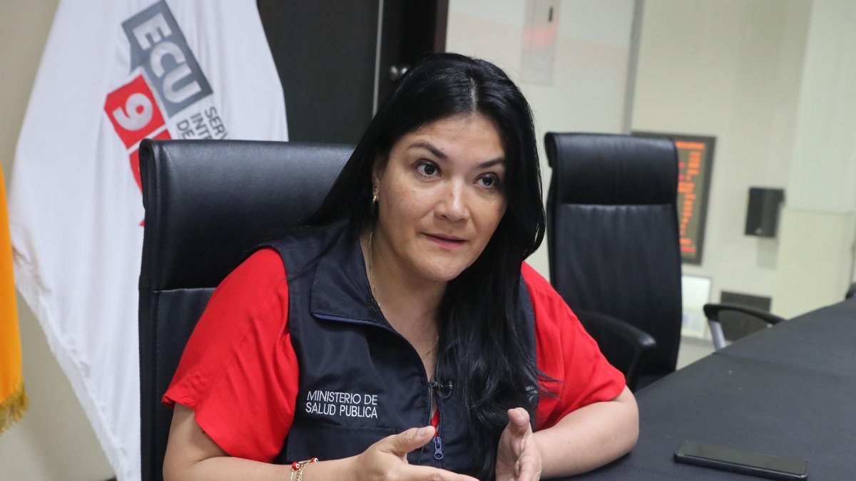 La ministra Andramuño conversó con EXPRESO luego de la rueda de prensa que brindó en el ECU911.