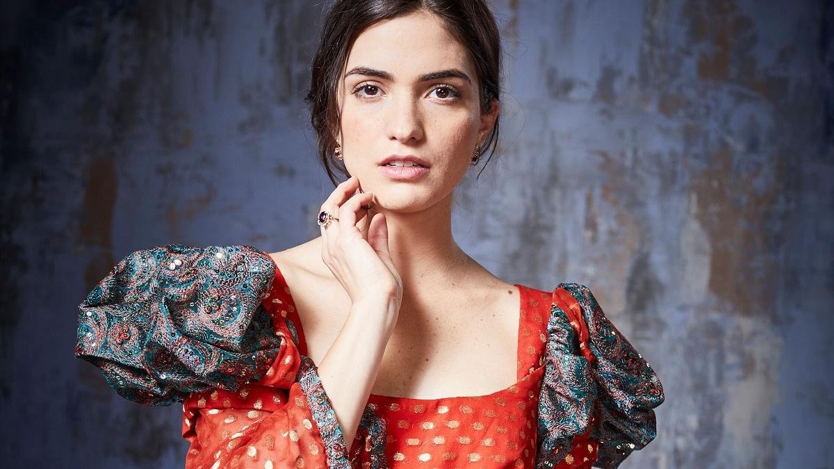 Shany Nadan interpreta a Manuela Sáenz.