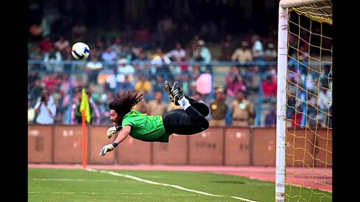 Higuita hizo el famoso Escorpión en un partido contra Inglaterra, en Wembley.