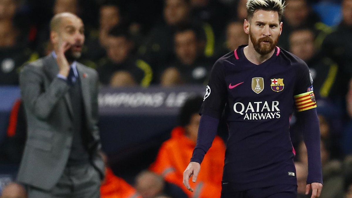 Tanto el 10 del FC Barcelona, Lionel Messi (d) como Pep Guardiola (i) donaron a la misma causa.