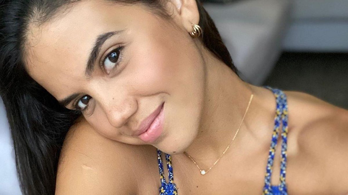 A Francesca Cipriani le gustas las series de Netflix.