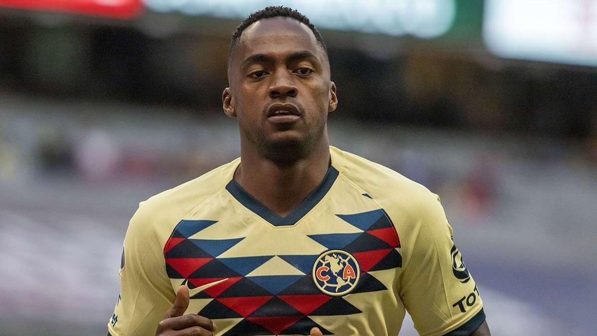 Renato Ibarra, volante ecuatoriano, actualmente está separado del primer plantel del América.