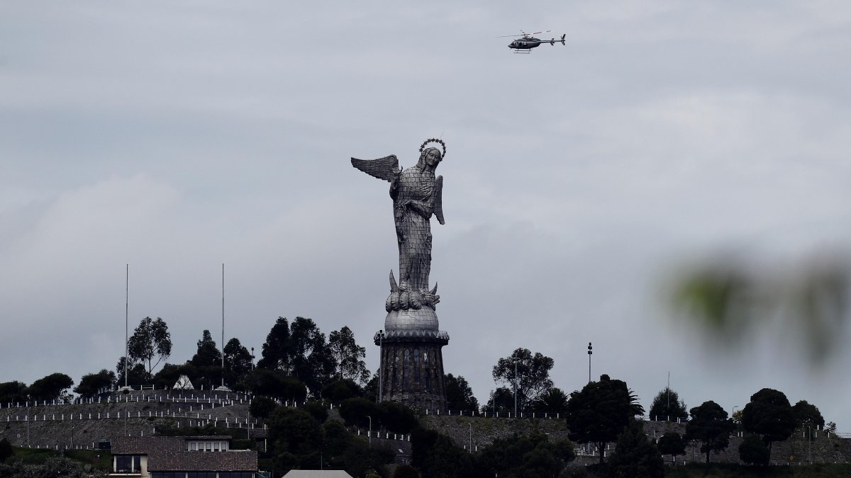 La Virgen del Panecillo es uno de los monumentos emblemáticos de la capital ecuatoriana.