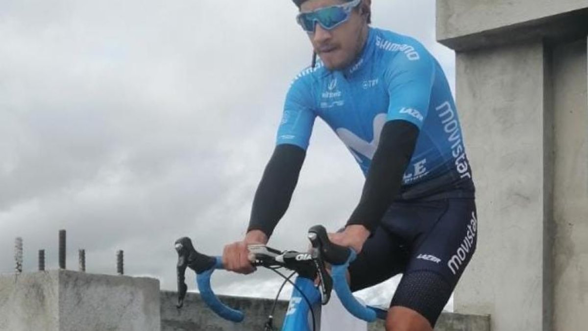 Jorge Montenegro, líder del Movistar Team Ecuador, comandará la cicleada virtual.