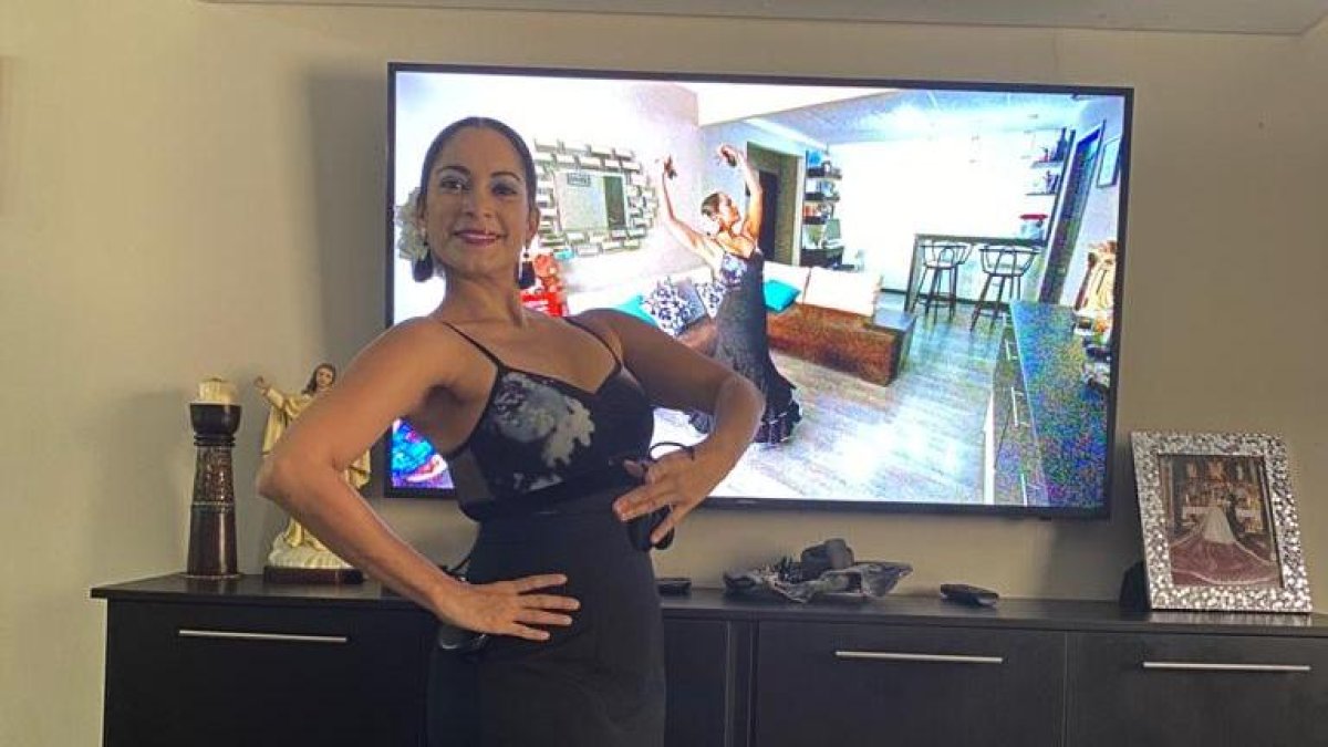 Scarlett Pazmiño es una de las bailarinas que celebrará vía online el Día Internacional de la Danza.