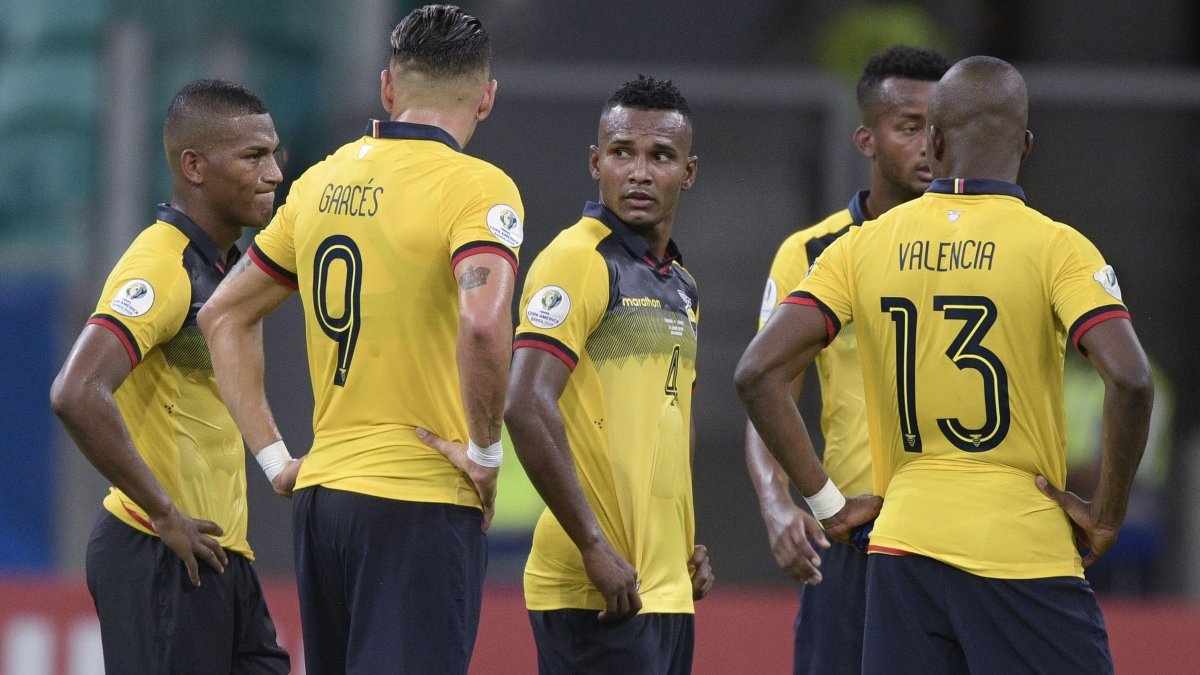 Francisco Egas y su directorio no estaban de acuerdo con mantener al Bolillo Gómez en la selección. Esa irregularidad se notó en la Copa América 2019 con una presentación para olvidar.