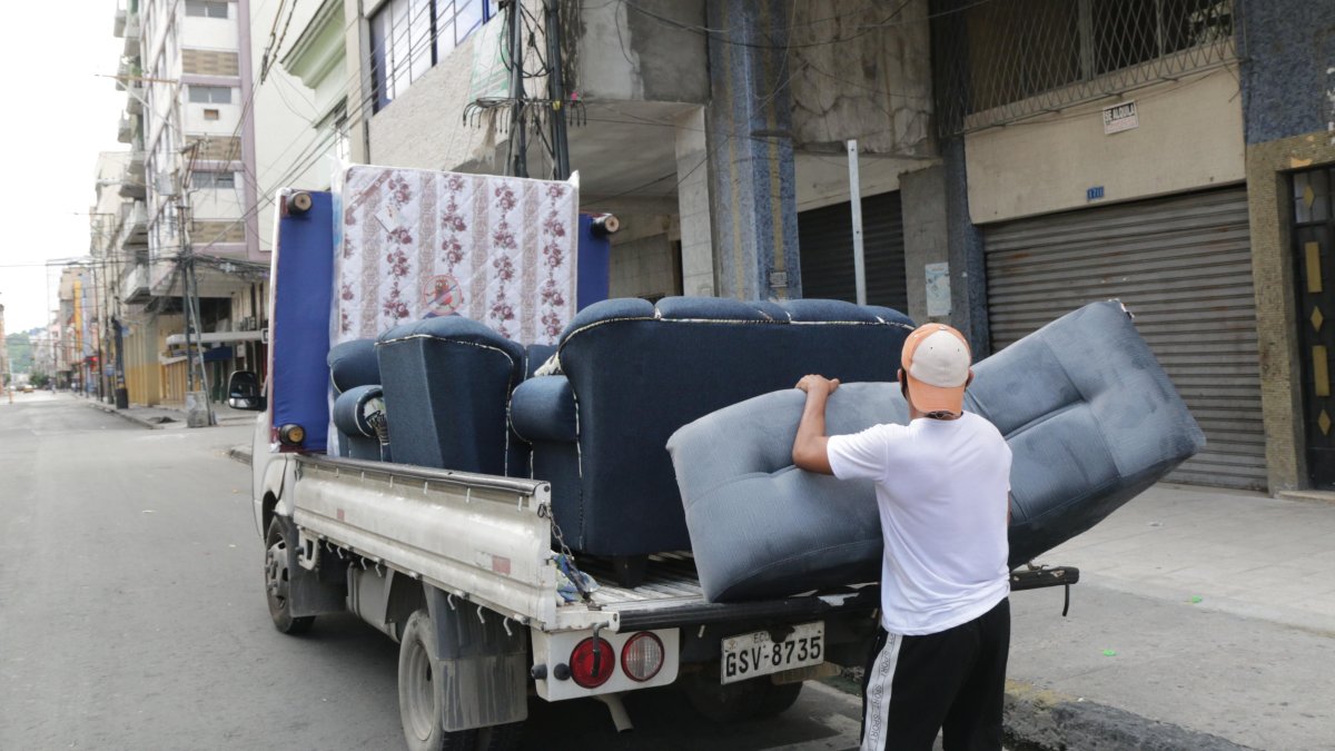 La actividad comercial toma un impulso en Guayaquil.