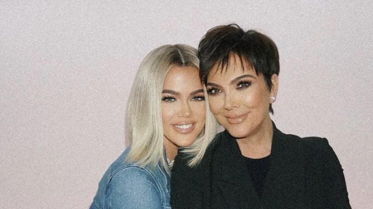 Khloe Kardashian y su mamá, Kris Jenner.