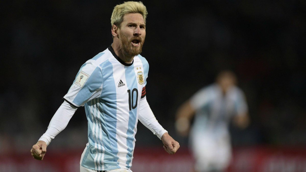 El argentino llegó hasta teñirse el pelo de rubio en alguna ocasión.