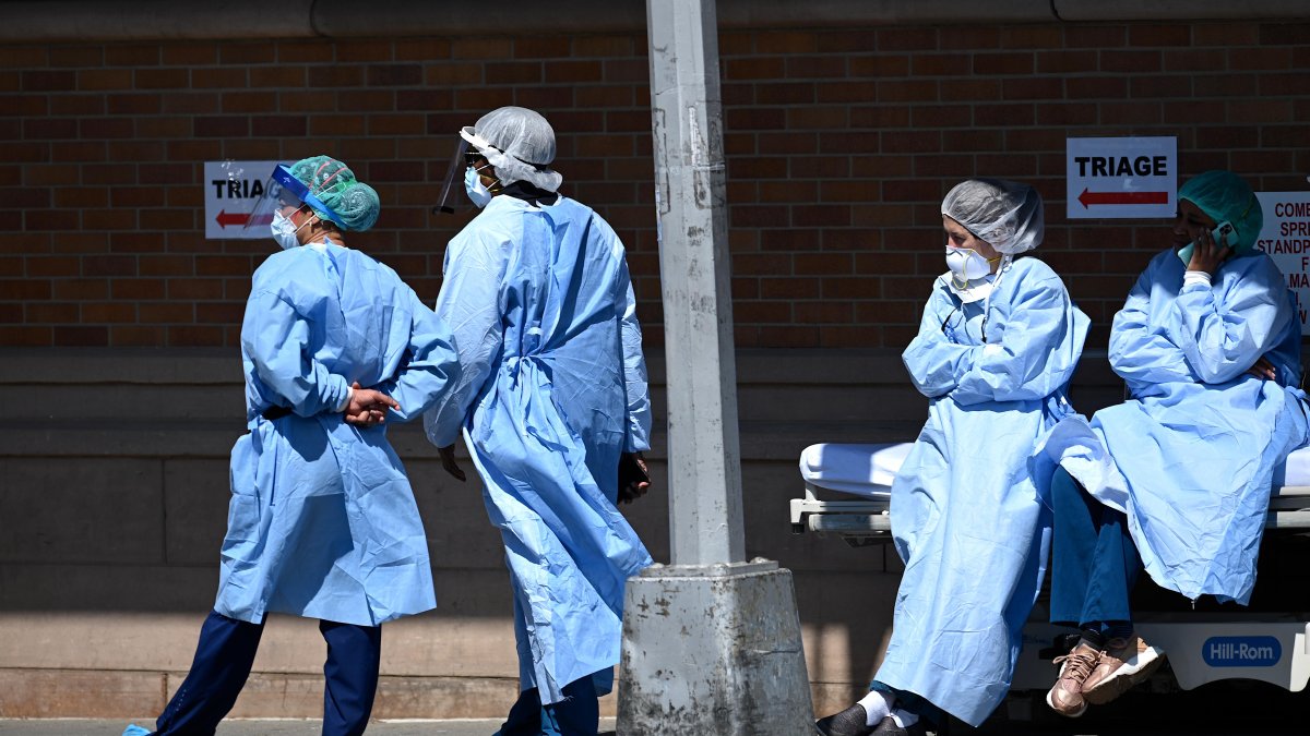 Referencial. La cifra de fallecidos en Ecuador asciende a 2.338 personas.